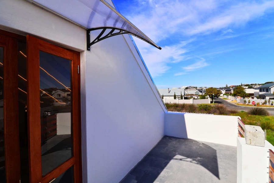4 Bedroom Property for Sale in Vermont Western Cape